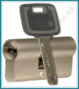 ESCUDO DISEC + BOMBIN MUL-T-LOCK MT5+ CON LEVA REFORZADA